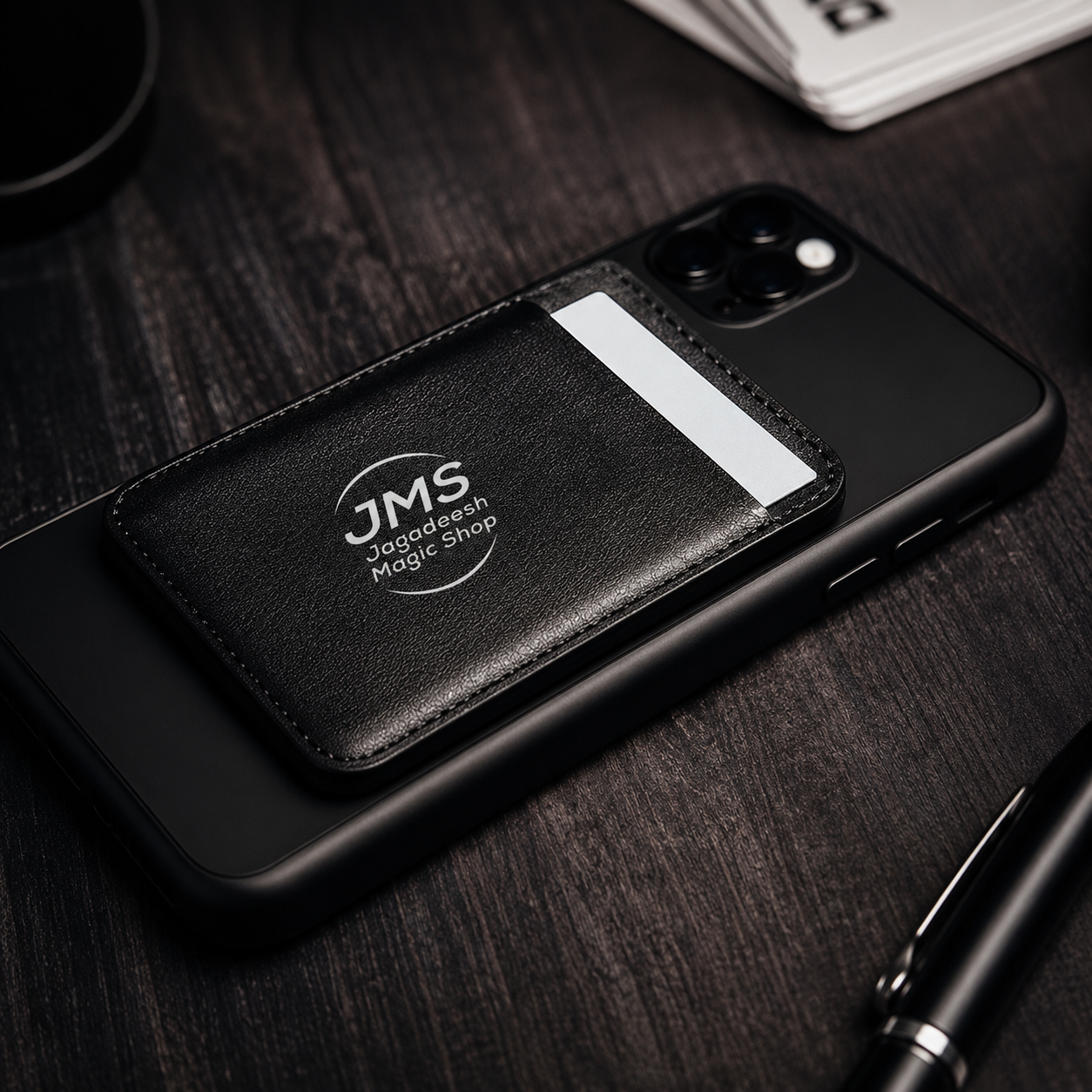 EDC Peek Wallet by Adrian Lacroix